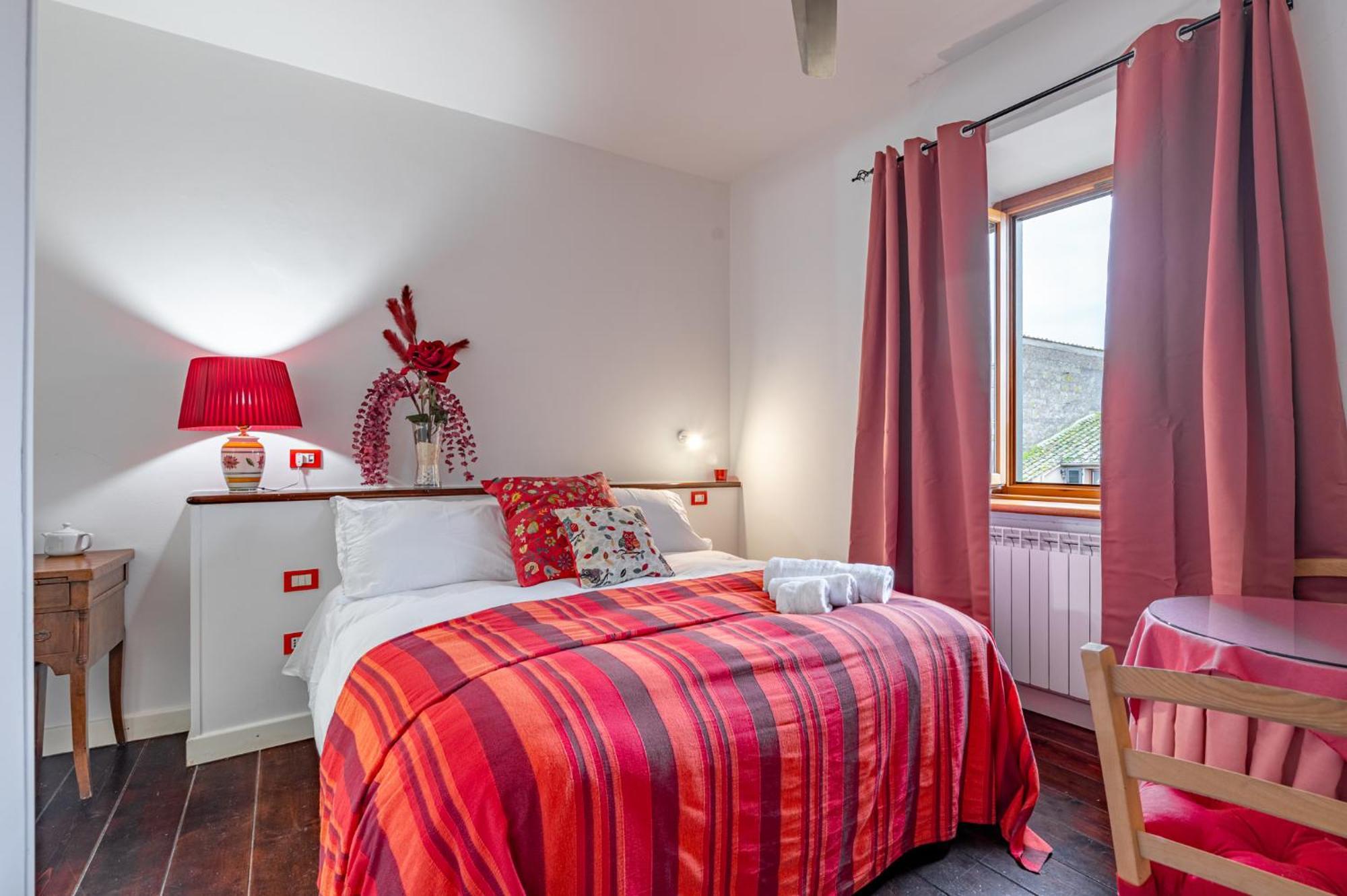 Bed and Breakfast La Torretta Tuscania Exterior foto