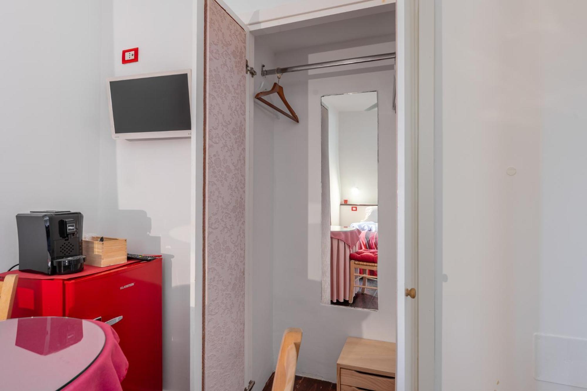 Bed and Breakfast La Torretta Tuscania Exterior foto